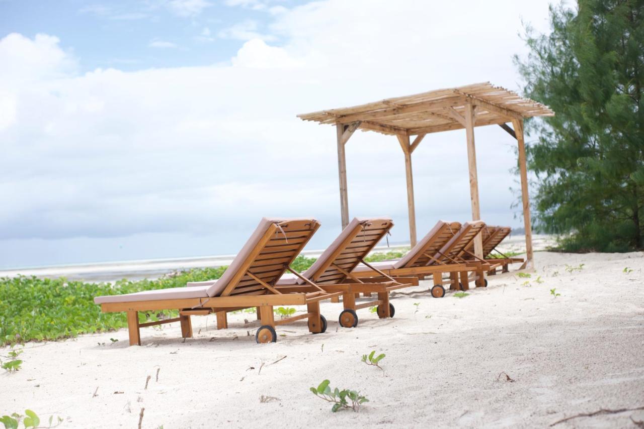 Kivuli Beach Resort Paje Bagian luar foto