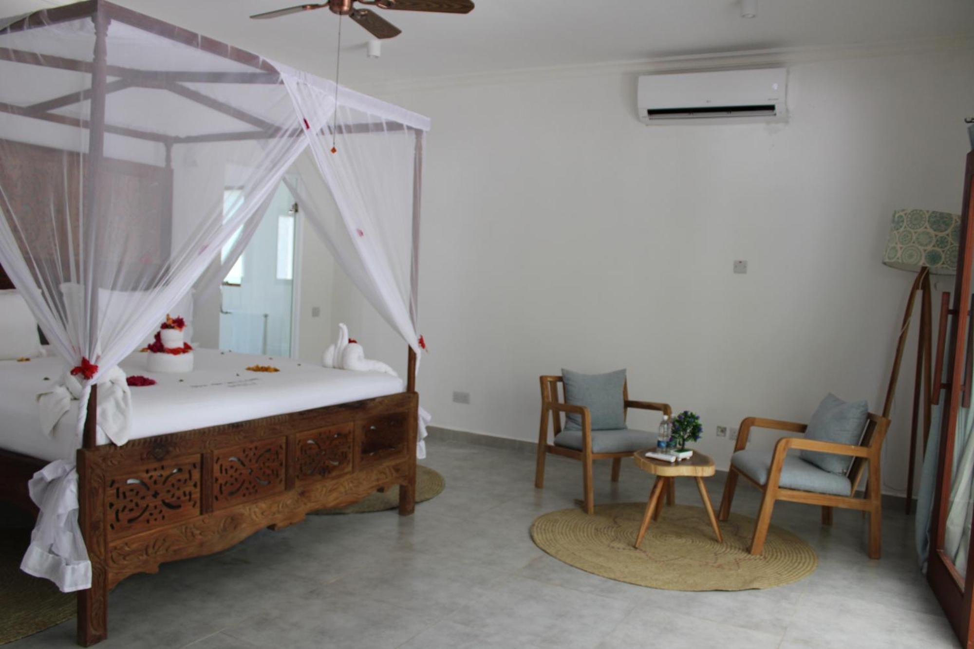 Kivuli Beach Resort Paje Bagian luar foto
