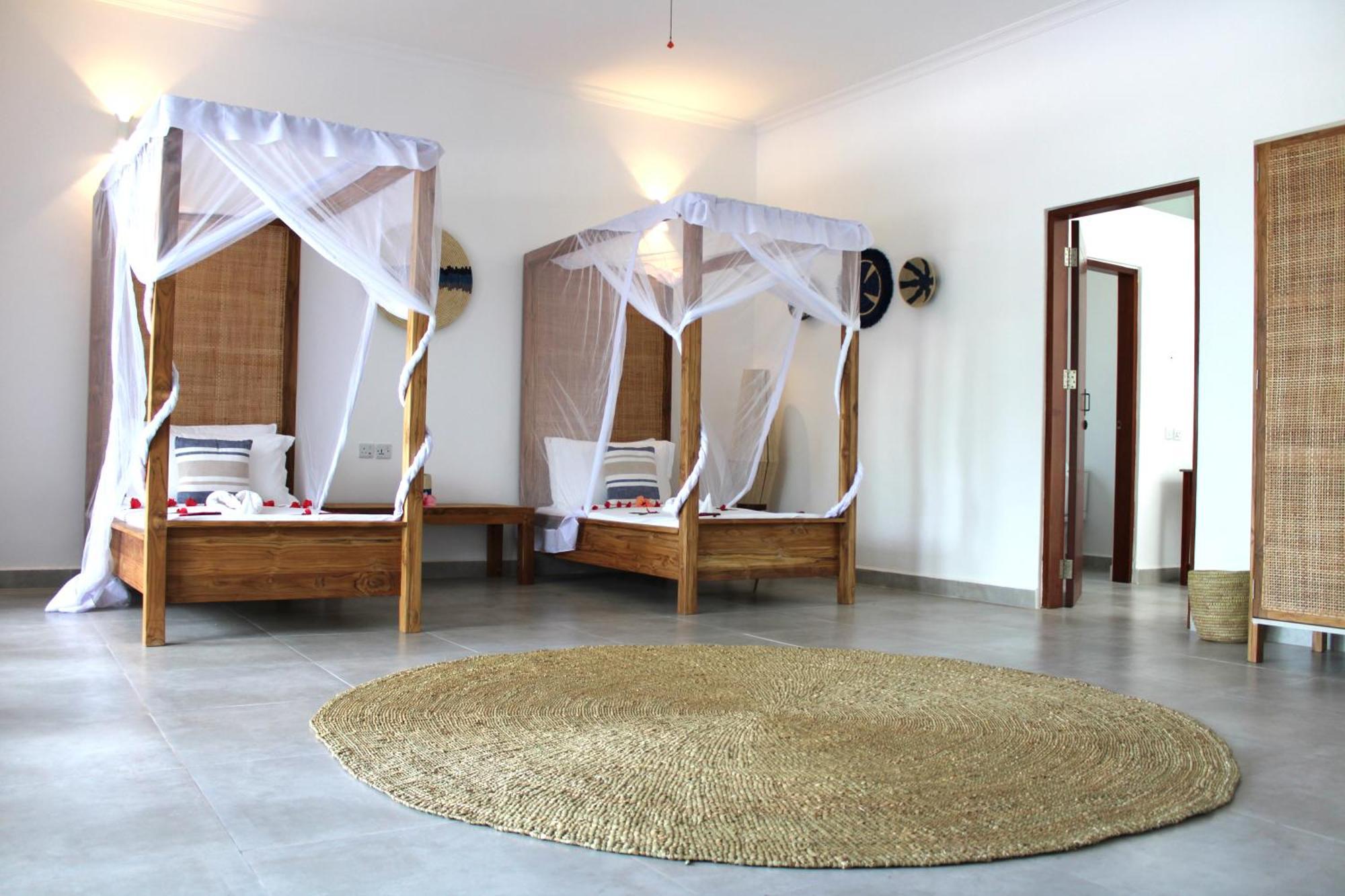 Kivuli Beach Resort Paje Bagian luar foto