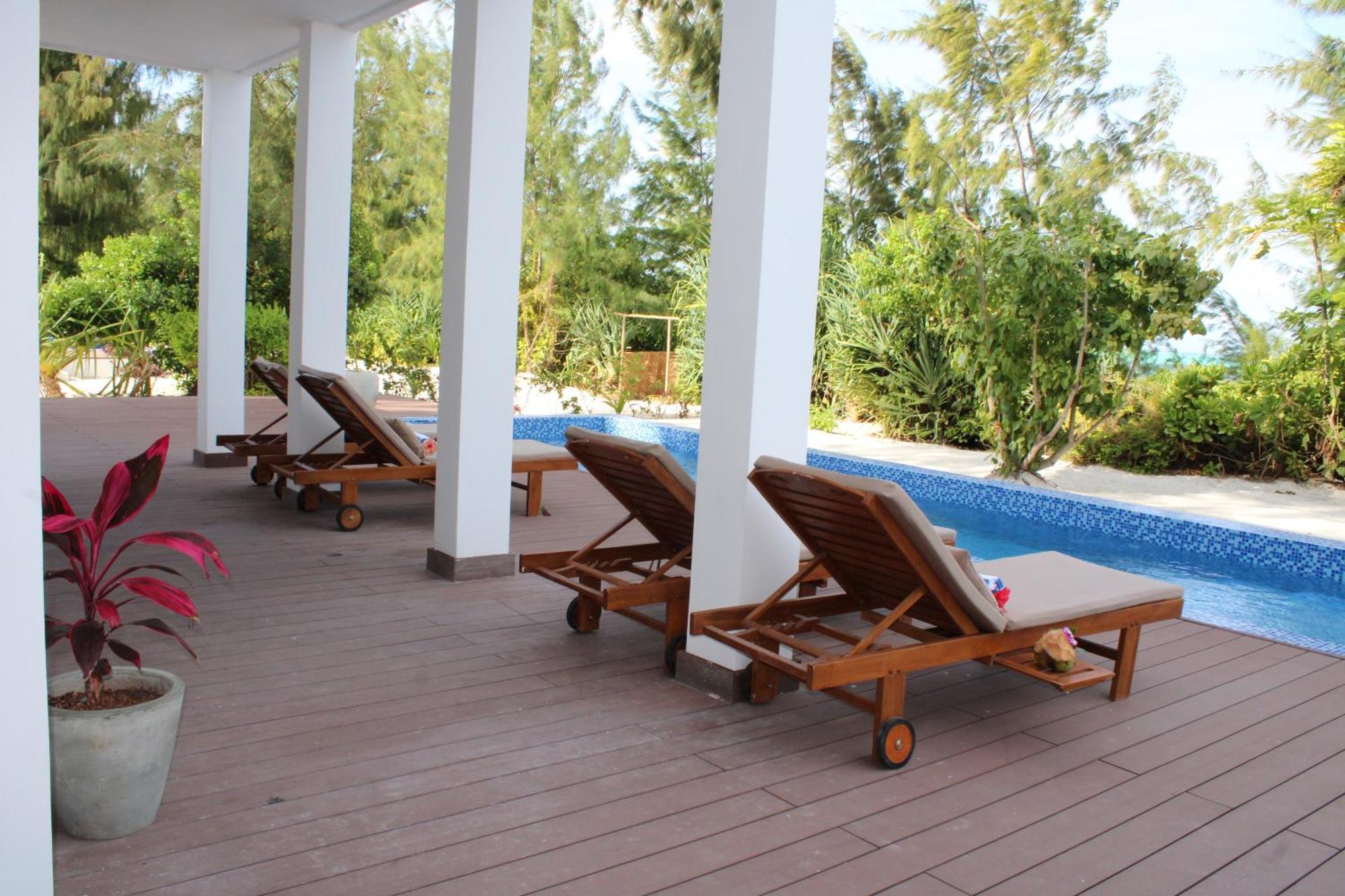 Kivuli Beach Resort Paje Bagian luar foto