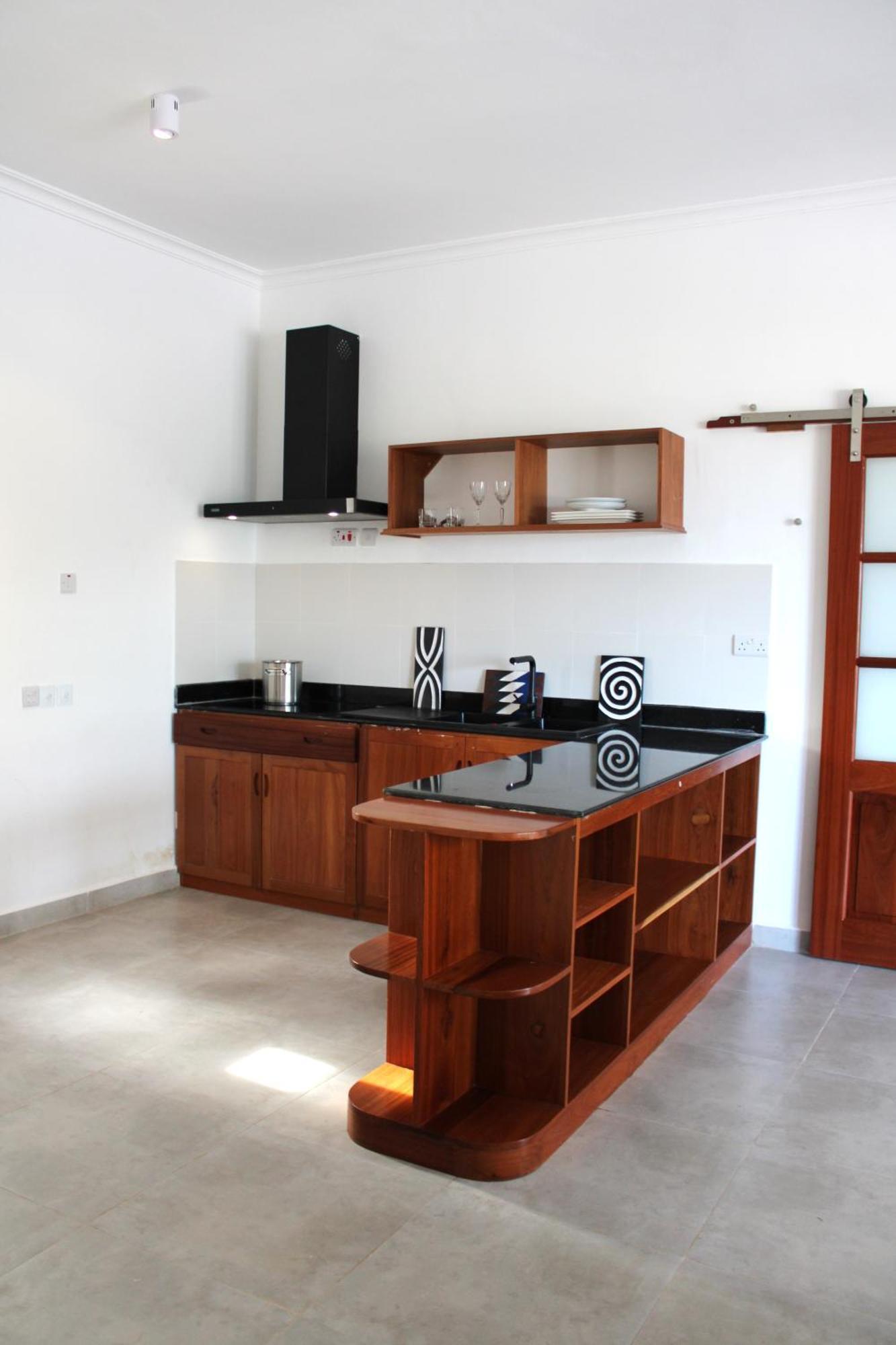 Kivuli Beach Resort Paje Bagian luar foto